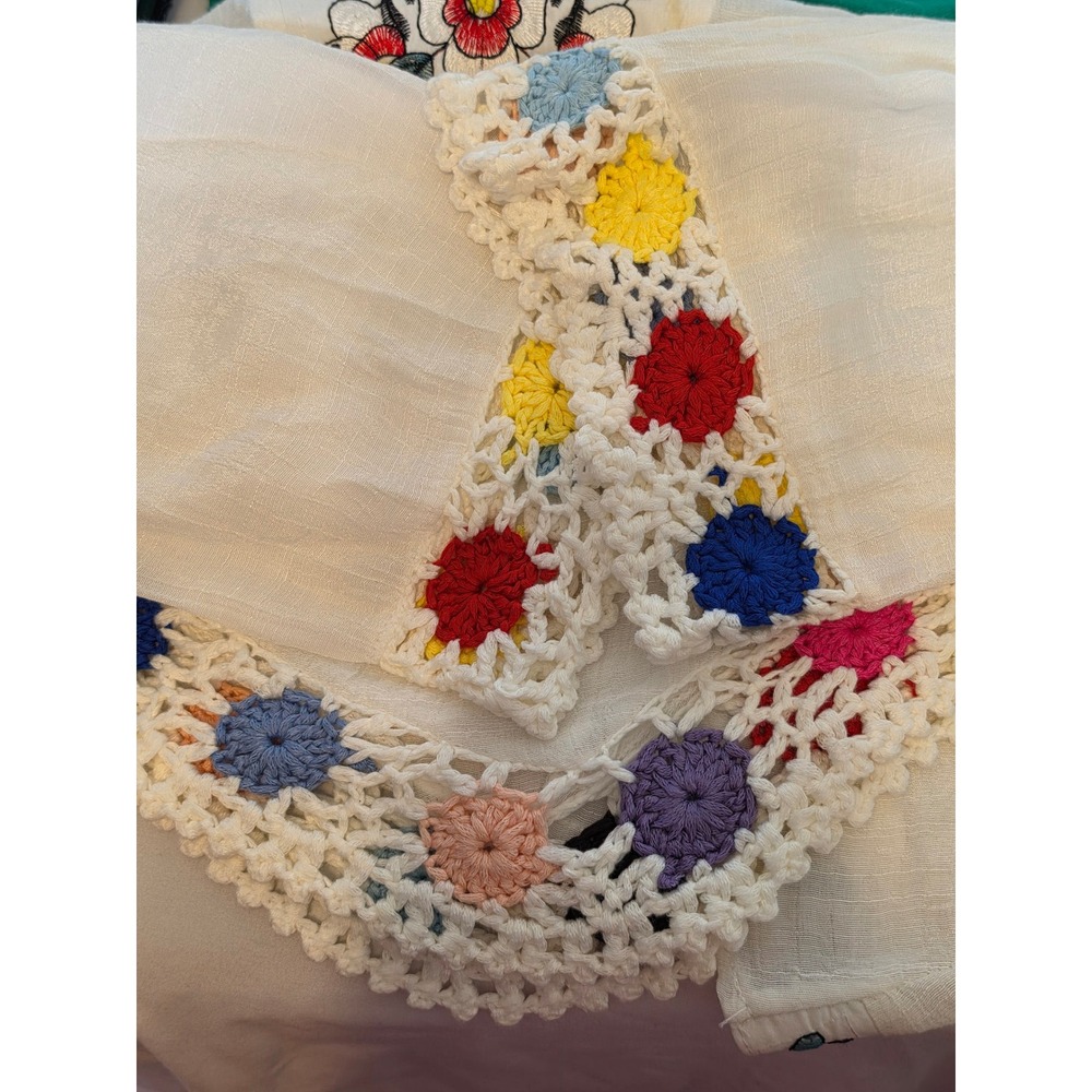 Finovas White Embroidered Butterfly Floral Tunic Top Crochet Trim Pom Pom Tassel - Picture 5 of 11